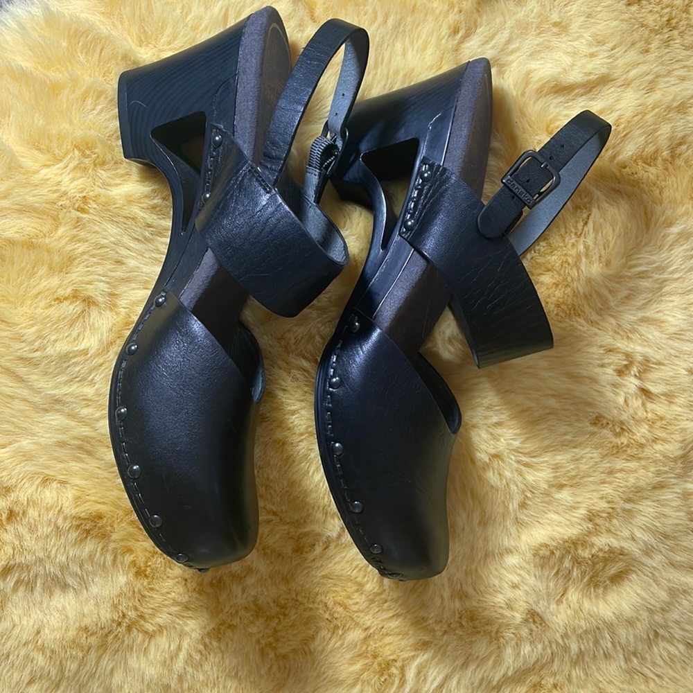 Dansko Black Leather Clogs -Size 41 - Never Worn-